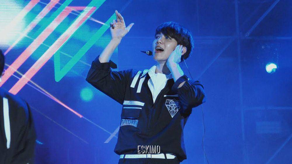 Baekhyun EXO (youtube.com/@esquimau56)