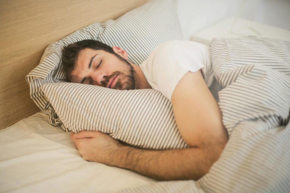 Sering Terbangun Tengah Malam? Coba 6 Cara Ini biar Cepat Tidur Lagi!