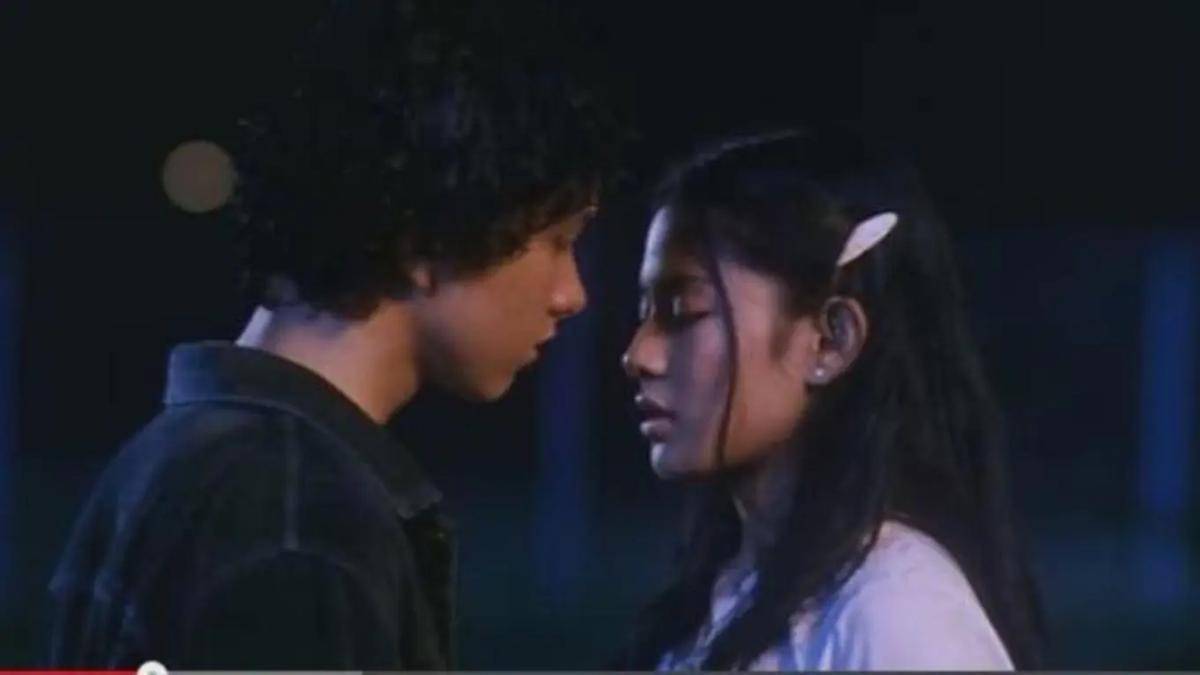 Cuplikan film AADC 