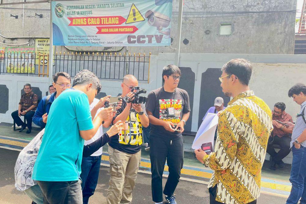 Proses Kasus Anak Bunuh Ayah-Nenek di Lebak Bulus Diduga Mandek