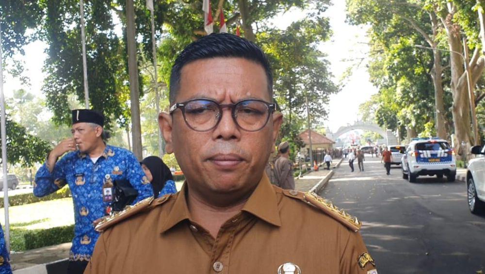 Survei di Urutan Paling Buncit, Andra: Tak Bisa Diukur 100 Hari Kerja