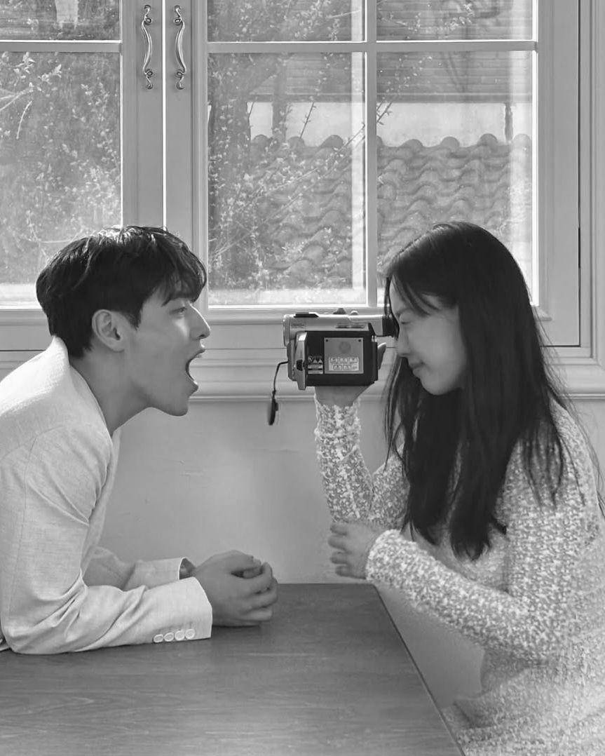 potret akrab Kang Ha Neul dan Go Min Si (instagram.com/gominsi)