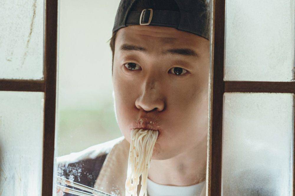 Shin Choon Seung (Yoo Su Bin) dalam drakor Tastefully Yours (instagram.com/channel.ena.d)