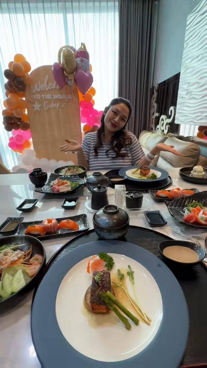 Siti Badriah dapat kejutan dari suami (tiktok.com/@krissiti911)