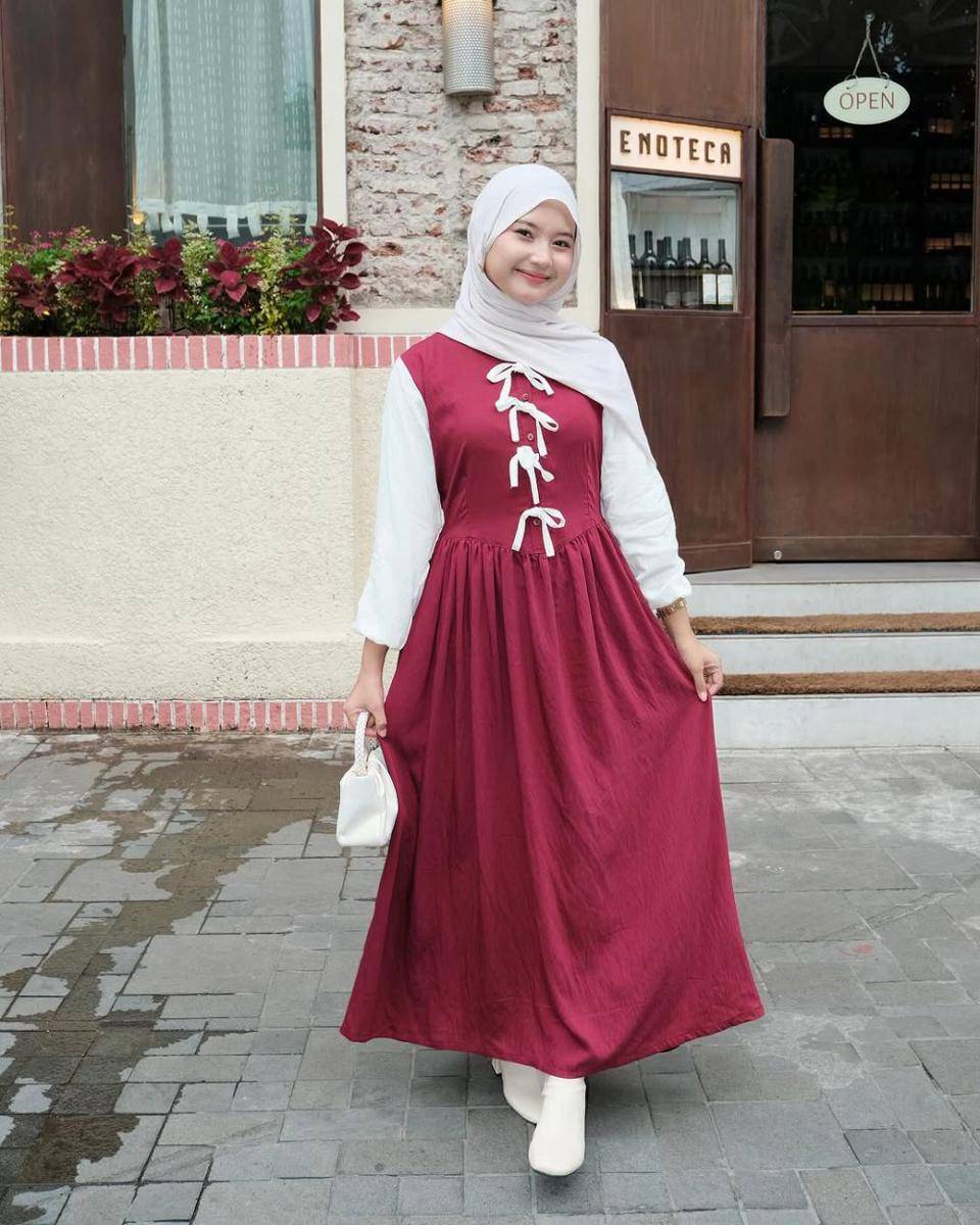 feminine romantic style ala Siska Amera (instagram.com/siskaamera)