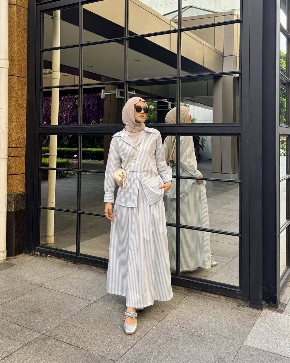 Inspirasi OOTD ala Rania Sukandari (instagram.com/raniaskdr_)