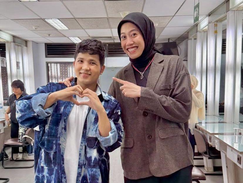 7 Momen Jirayut Ketemu Megawati Hangestri, Foto Barengnya Bikin Salfok