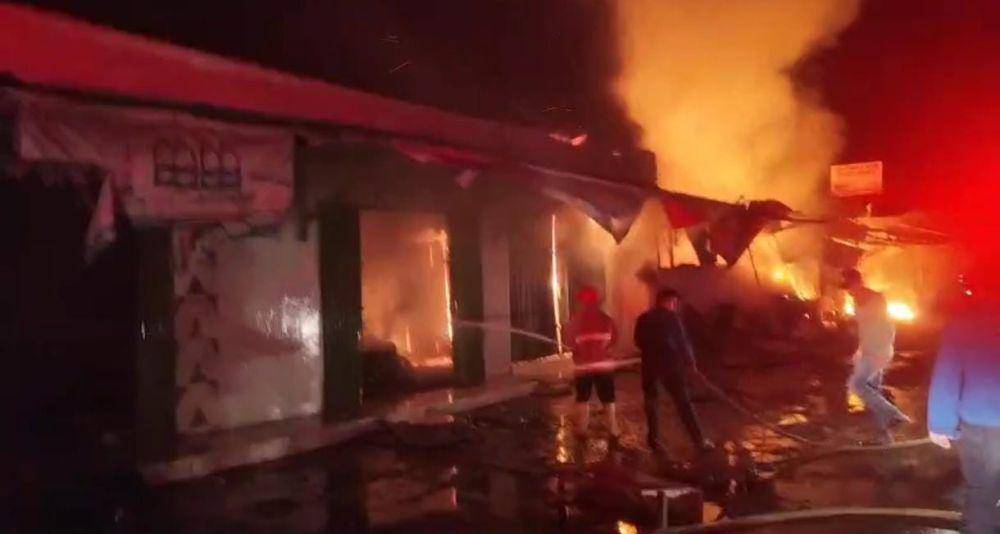 Kebakaran di Panjang, Bandar Lampung. (IDN Times/istimewa)