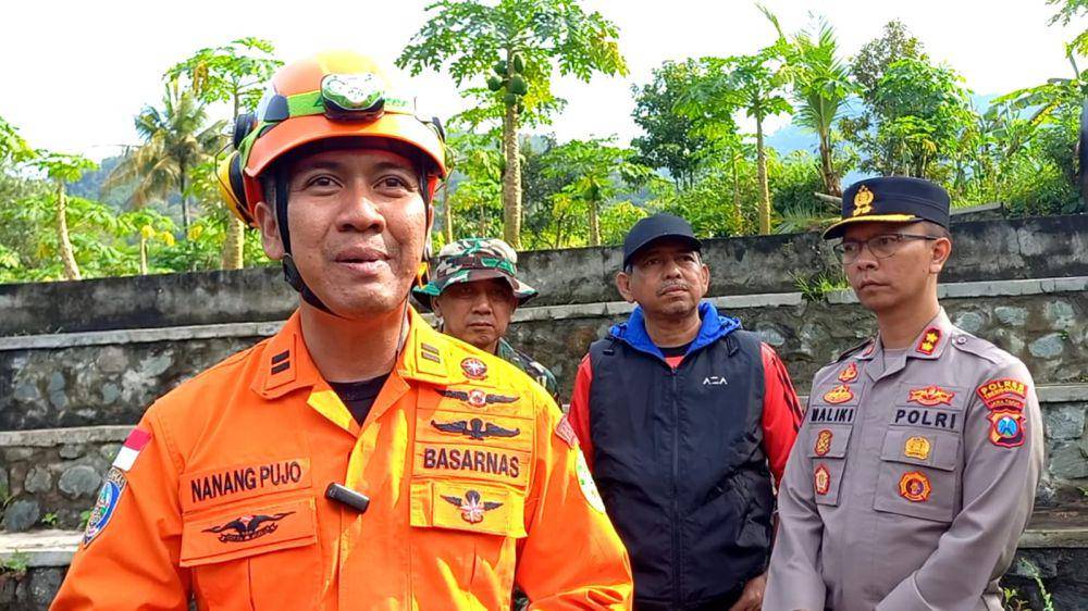 Koordinator Pos Basarnas Trenggalek, Nanang Pujo. IDN Times/ Bramanta Pamungkas