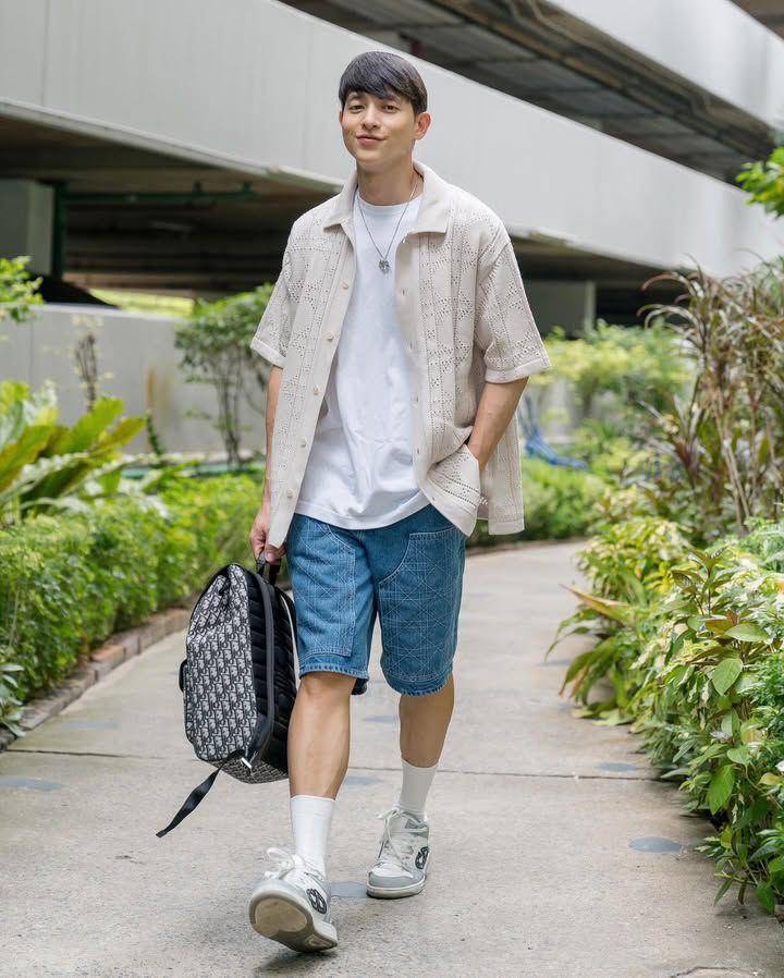 styling short pants ala James Jirayu (instagram.com/jirayu_jj)