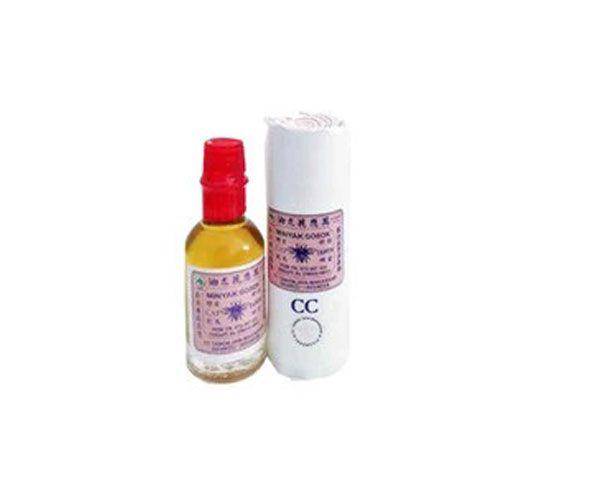 Minyak Tawon tutup botol merah dengan kode CC. (Tokopedia.com/Apotek Trisakti Grogol)