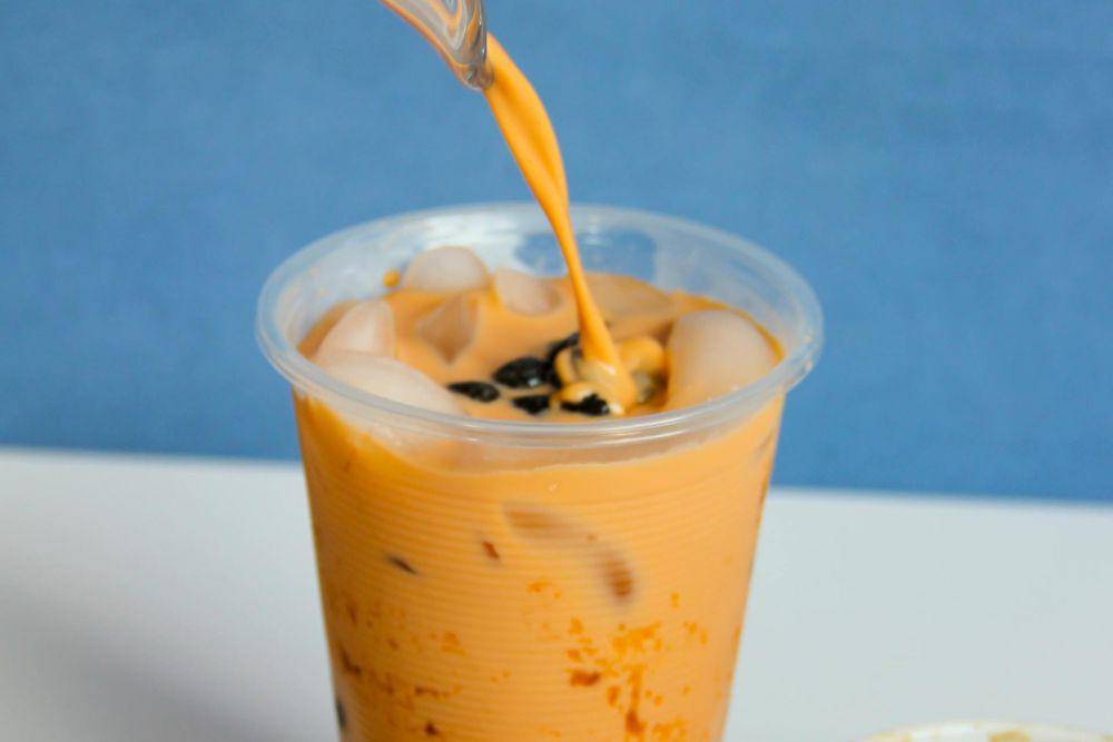 ilustrasi thai tea (pexels.com/Kim Cruz)