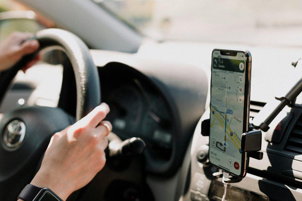 Kenapa Traveler Sering Tersesat padahal Punya Google Maps?