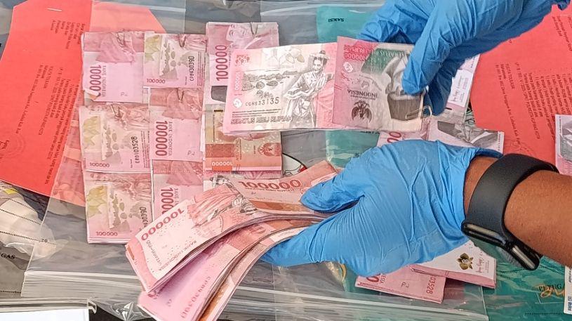 Diduga Kecanduan Judol, Penjaga Toko Ponsel di Aceh Gelapkan Rp1 M