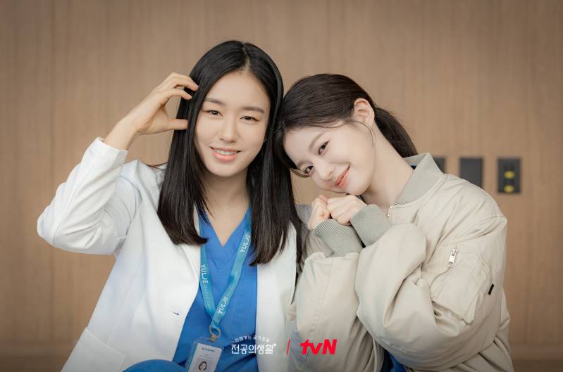 cuplikan drama Resident Playbook (dok. tvN/Resident Playbook)