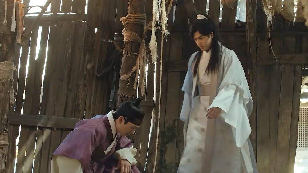 still cut drama Korea The Haunted Palace (youtube.com/@SBSdrama.official)