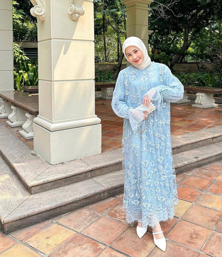 OOTD ala Adji Isni (instagram.com/aisni)