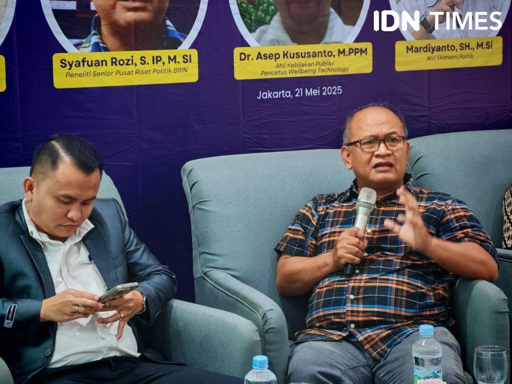 Rilis survei bertajuk "Survei Nasional: Pandangan Publik terhadap Isu Ijazah Palsu Pak Jokowi" (IDN Times/Ilman Nafi'an)