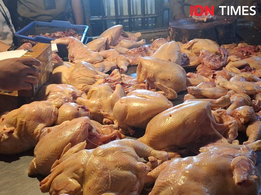 Harga Daging Ayam di Bali Rp38 Ribu Hari Ini