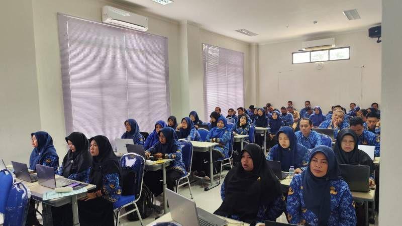 Pemkot Tangerang Beri Pelatihan AI kepada Para Guru