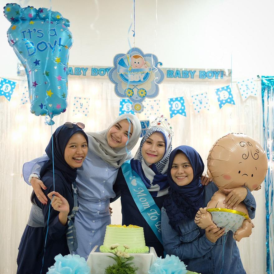 https://cdn.idntimes.com/content-images/post/20180321/2-49917f1ea27c80daeb9e451dbf61e2e6.jpg