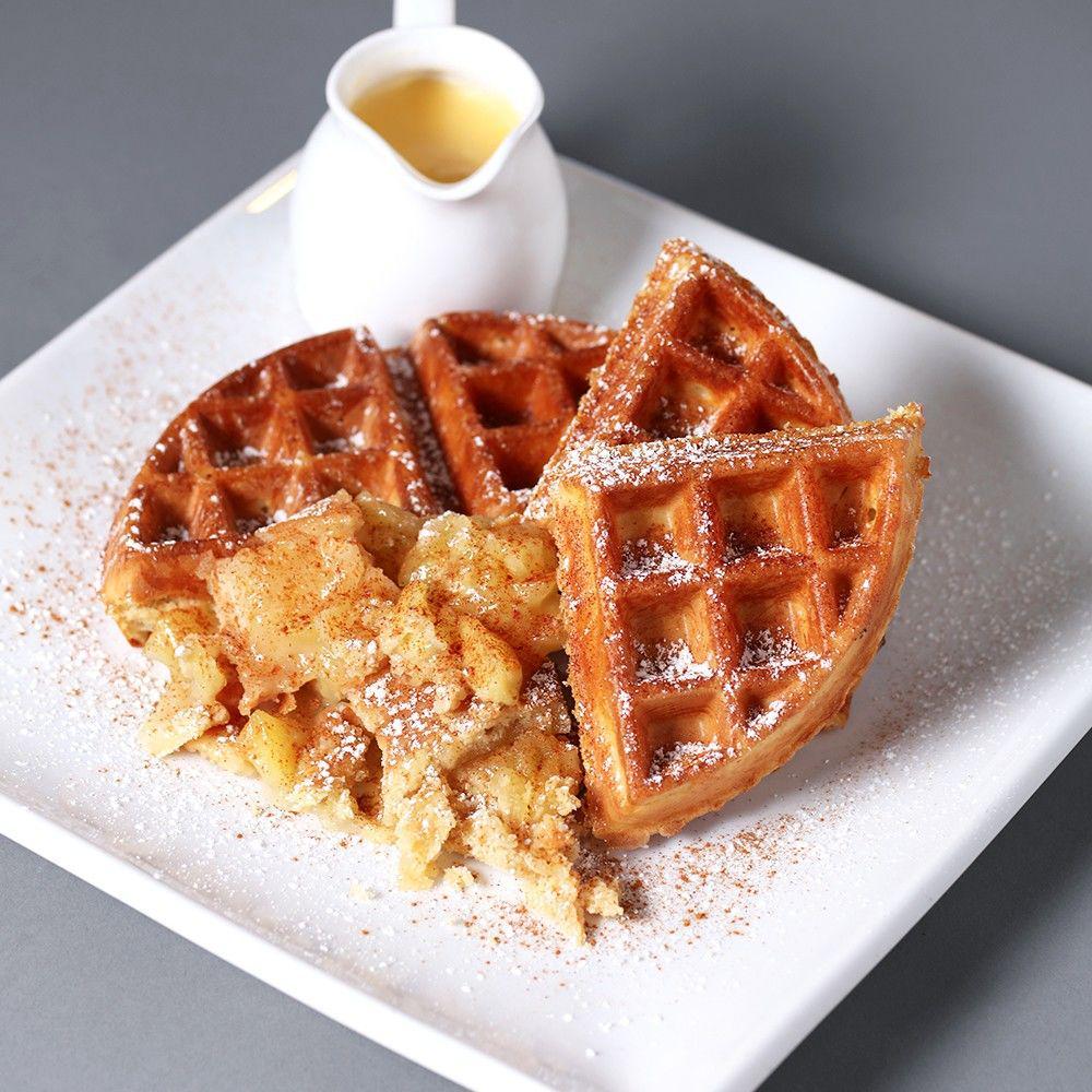 http://cdn.idntimes.com/content-images/community/2017/08/20170717-waffles-web-applecrumbled-85292e416b7a982f5a79363e76d24597.jpg
