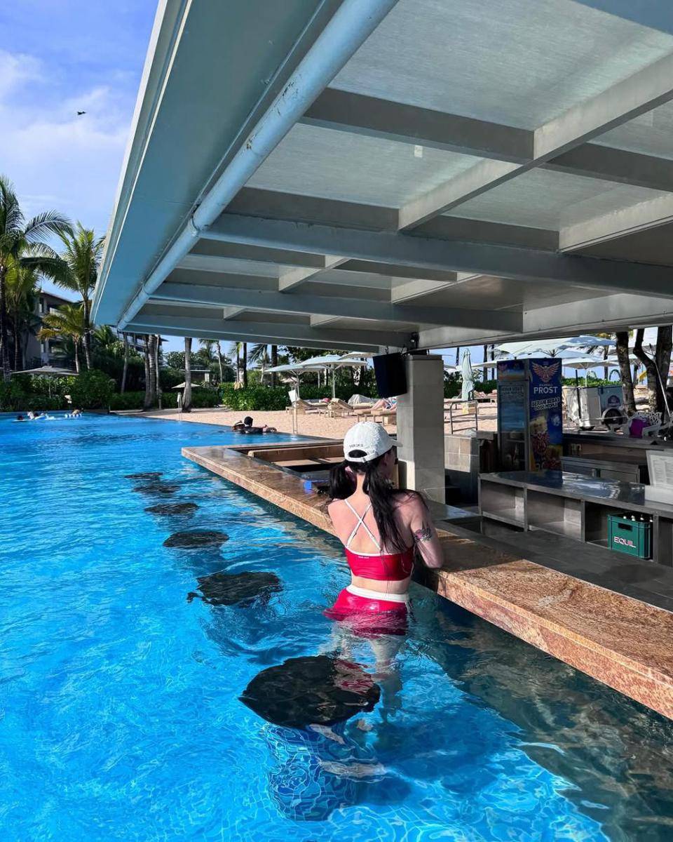 potret liburan Jo Hyunah Urban Zakapa di Bali (instagram.com/tenomahj)