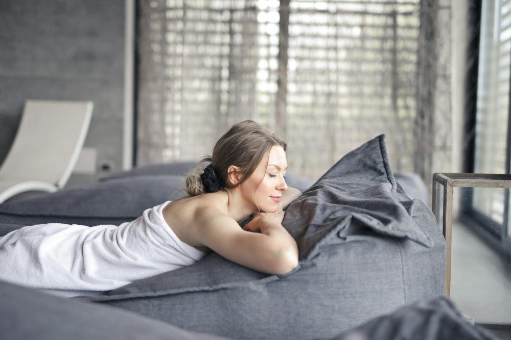 5 Zodiak yang Hidupnya Berantakan Kalau Kurang Tidur, Jadi Sensi!