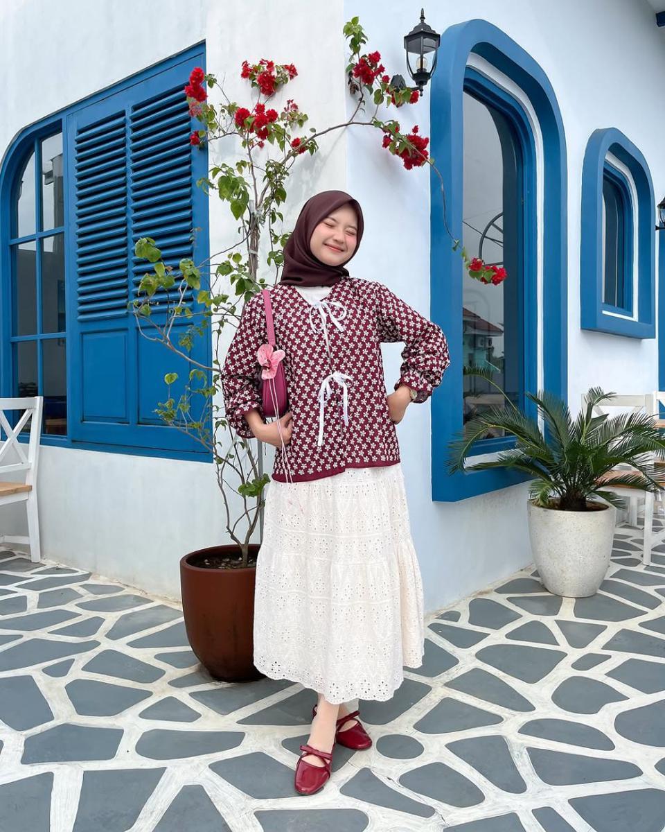 inspirasi coquette aesthetic style ala Siska Amera (instagram.com/siskaamera)