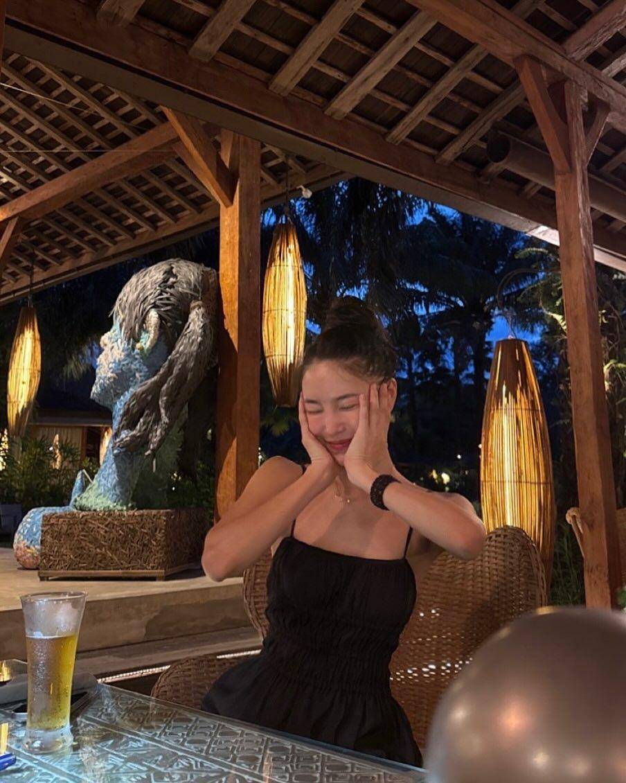 potret liburan Kim Yunjee di Bali (instagram.com/_yunjeekim_)