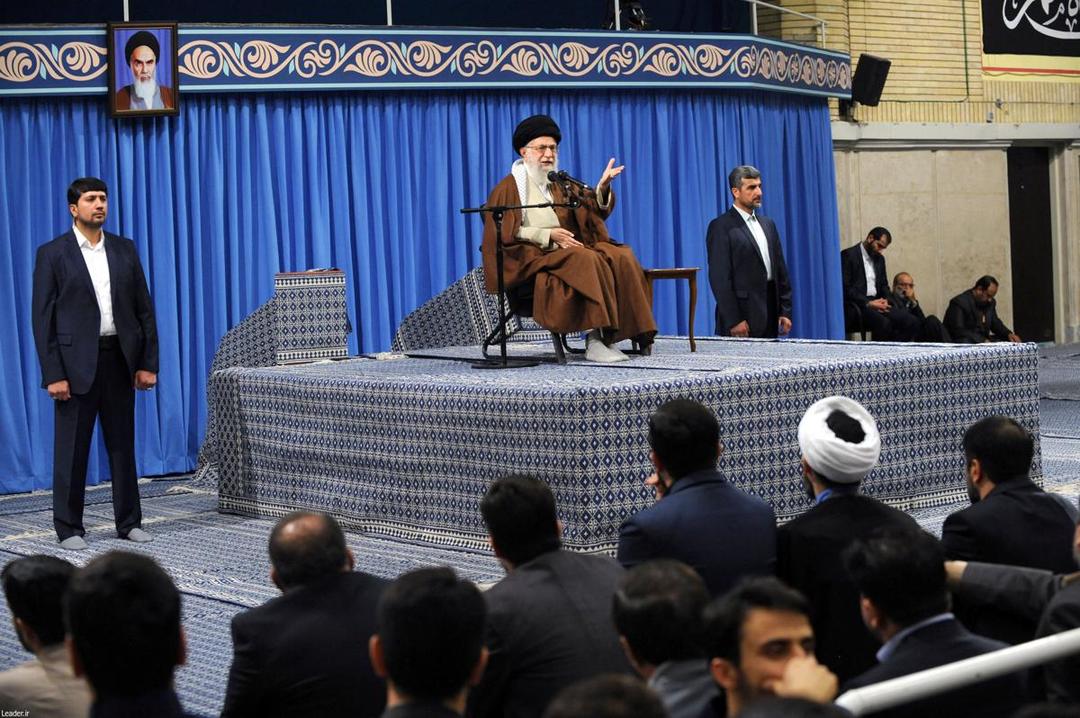 https://cdn.idntimes.com/content-images/post/20171215/antarafoto-iran-usa-02112017-3a15a7be6d74a14f27881f065b49bd30.jpg