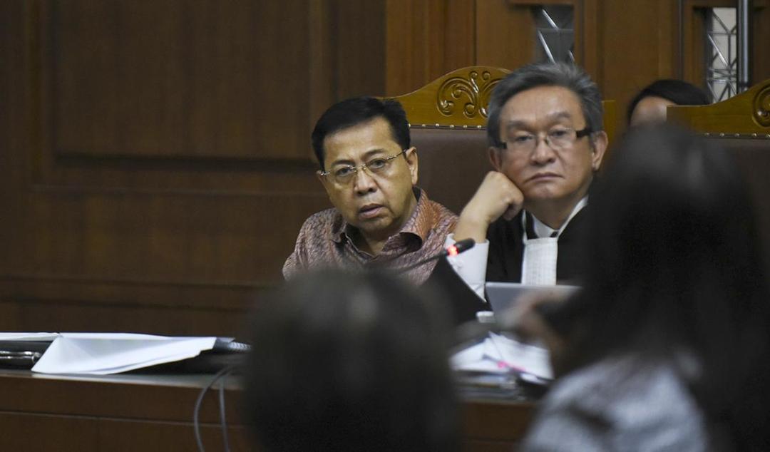 https://cdn.idntimes.com/content-images/post/20180115/antarafoto-sidang-setya-novanto-150118-hma-4-4226e444ac5c2a775d5366d7bbe46fd6.jpg