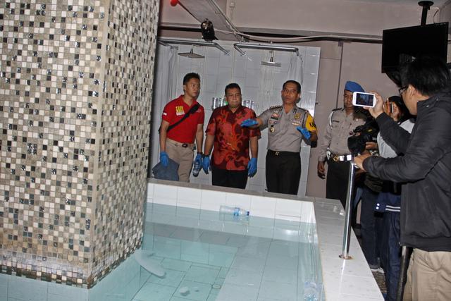 https://cdn.idntimes.com/content-images/post/20171220/antarafoto-tkp-kejahatan-seksual-230517-gp-6-e1e387f10dac437986c88e3f6bcfd51f-2919d89fc56b6183663db5e71eb10580.jpg