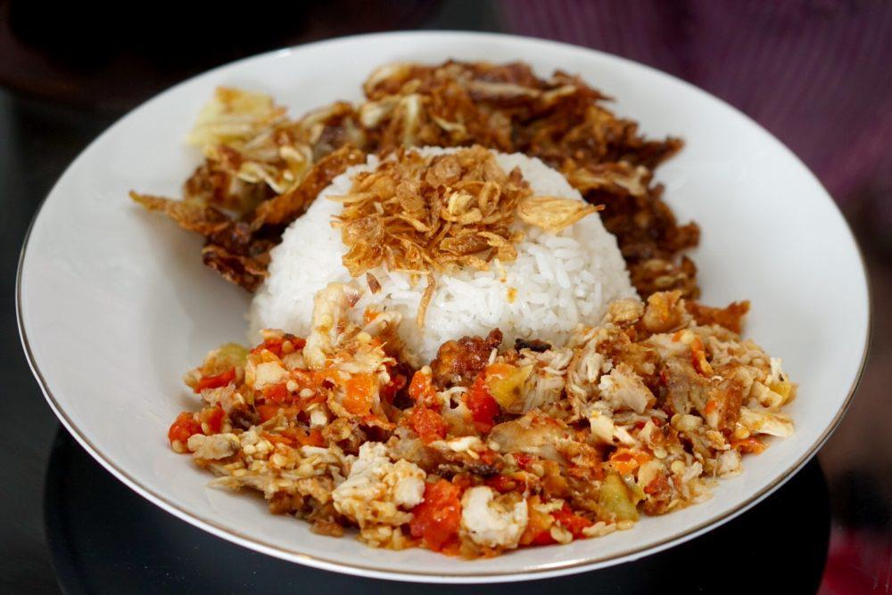 https://cdn.idntimes.com/content-images/post/20171214/ayam-geprek-1-2fca035f1833d0d31c7d168a525b4089.jpg