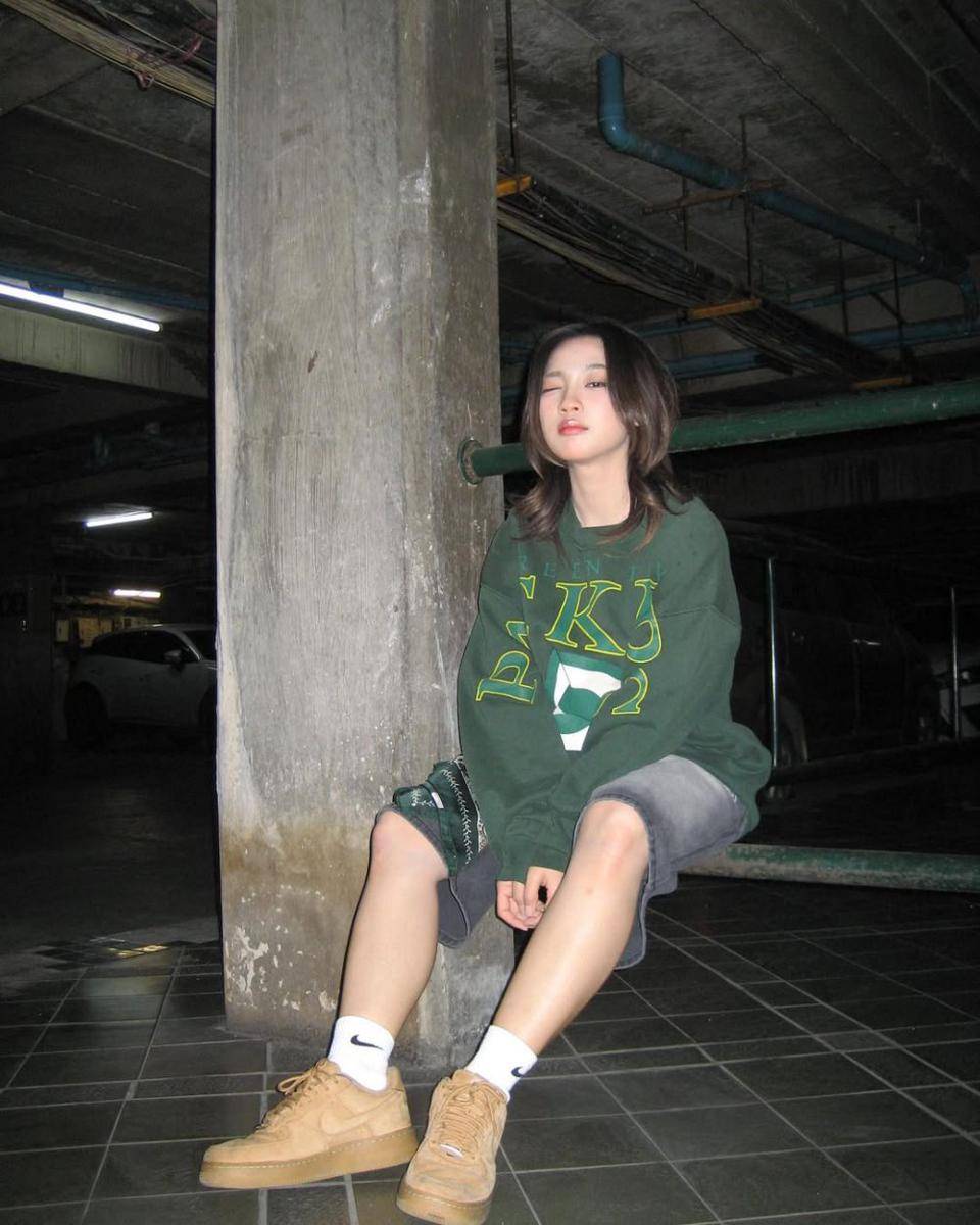 Fai 4EVE (instagram.com/callmebanananana)