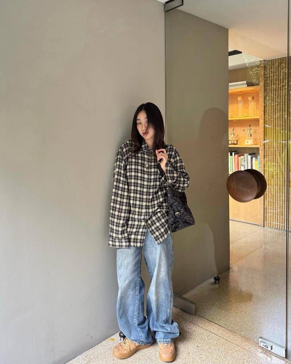 Fai 4EVE (instagram.com/callmebanananana)