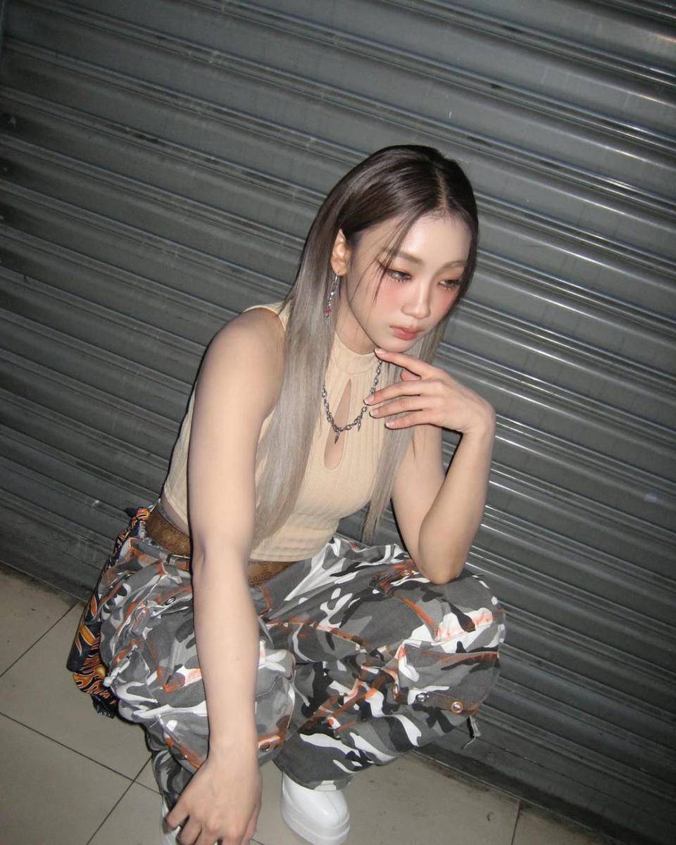 Fai 4EVE (instagram.com/callmebanananana)