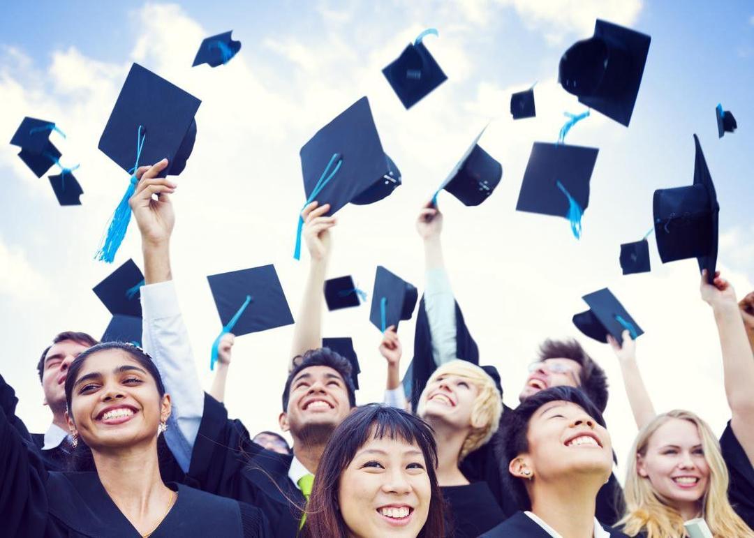 http://cdn.idntimes.com/content-images/community/2017/06/college3-30e6e32cef8dd43b25073a72cabf29dc.jpg