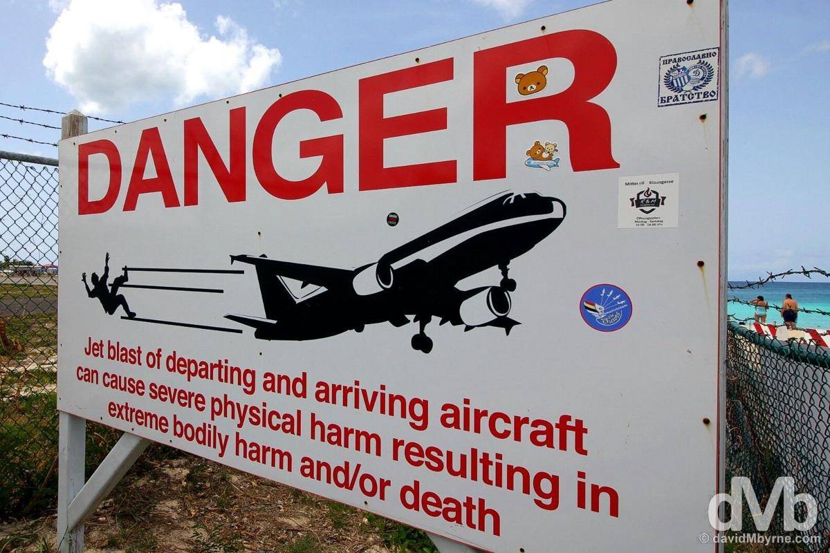 http://cdn.idntimes.com/content-images/community/2017/11/danger-maho-beach-sint-maarten-1-745d23624cd9a67a1ea44c5561046618.jpg