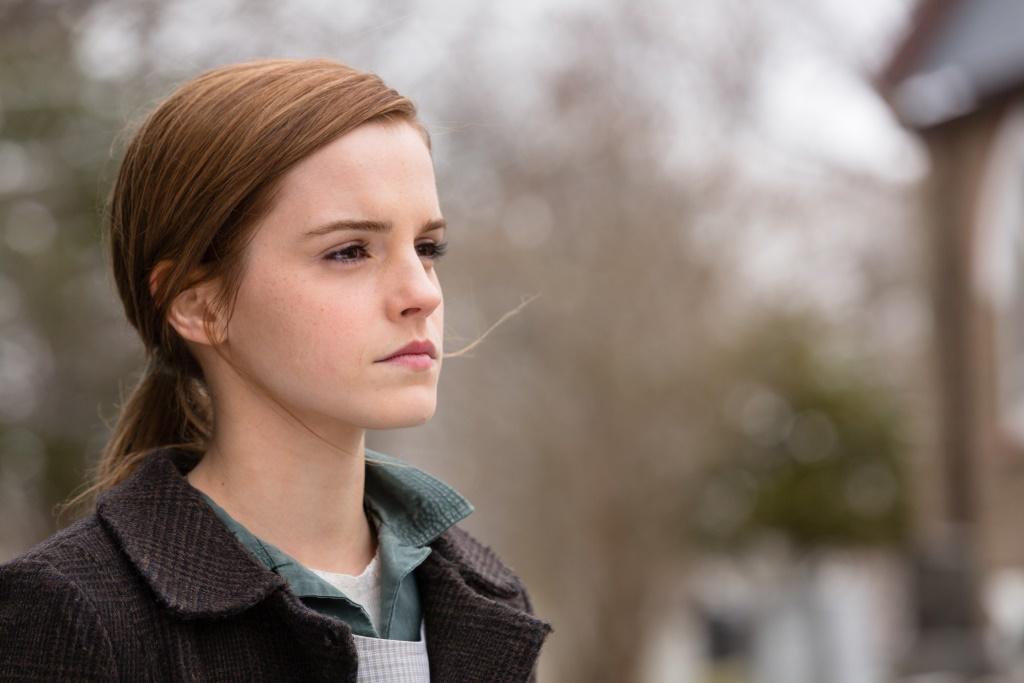https://cdn.idntimes.com/content-images/post/20180323/emma-watson-in-regression-2015-7-4f4b75593722c95b3b2ab5e060d9d5d3.jpg