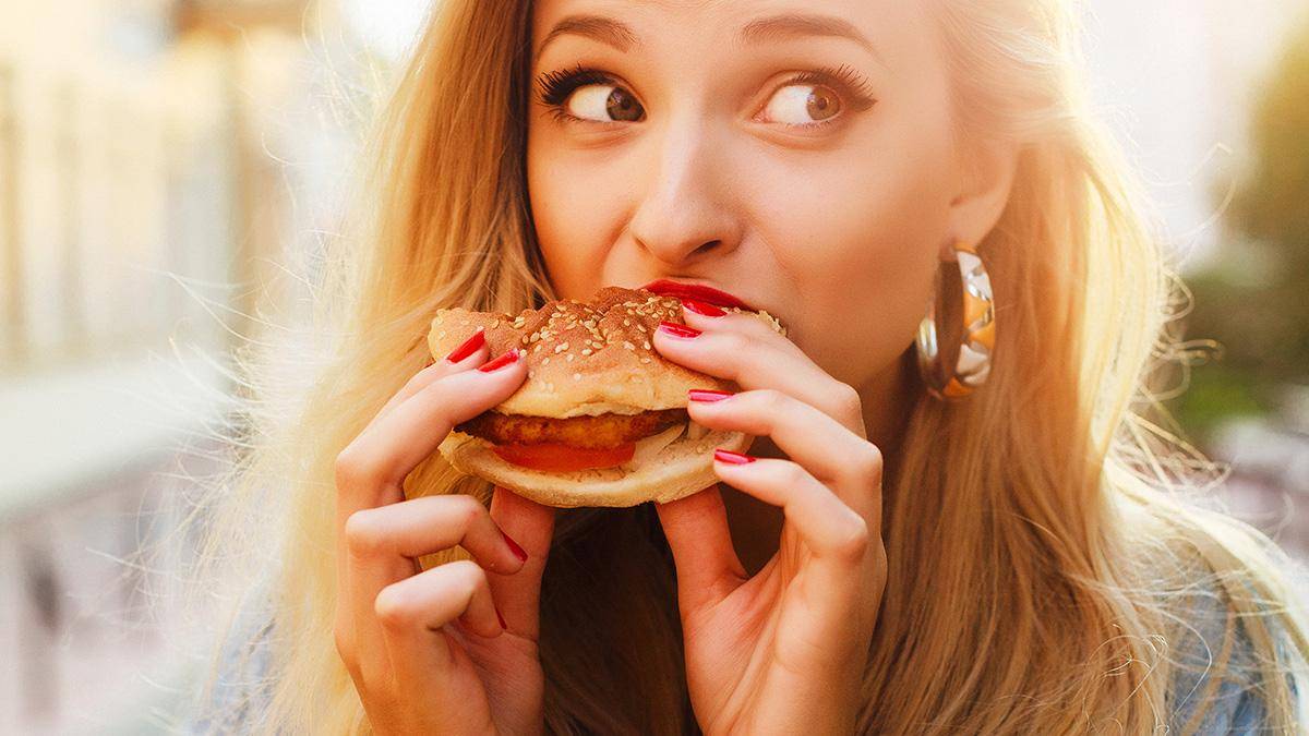 http://cdn.idntimes.com/content-images/community/2017/08/fastfood-0e82007d409592c5837d49f613eab28e.jpg