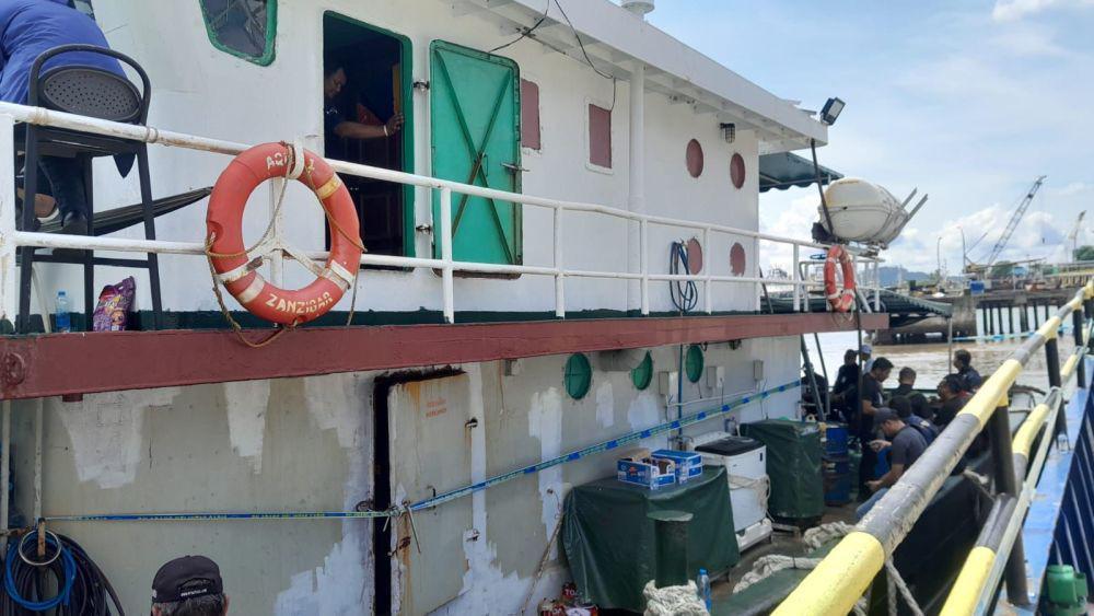[BREAKING] Tim Gabungan Temukan 1,8 Ton Sabu di Kapal Tanker Karimun