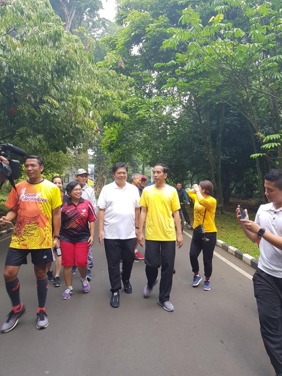 https://cdn.idntimes.com/content-images/post/20180324/jokowi-2-da3be7e82612098332a64dc21021b4d8.jpg