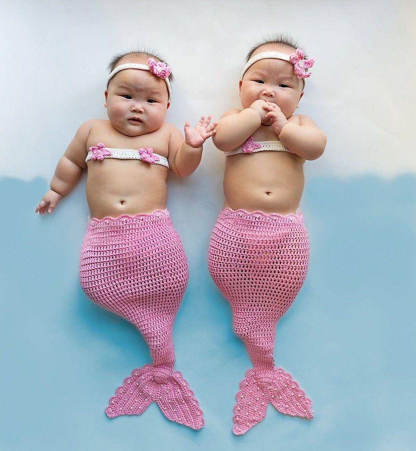 http://cdn.idntimes.com/content-images/community/2017/11/national-sibling-day-twin-baby-girls-photos-03-48aa5380ca347e861392267695d27968.jpg