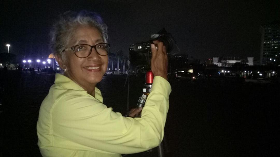 https://cdn.idntimes.com/content-images/post/20180131/nenek-2f5dc3218a0e55582ca3fdb7631bbcaf.jpg
