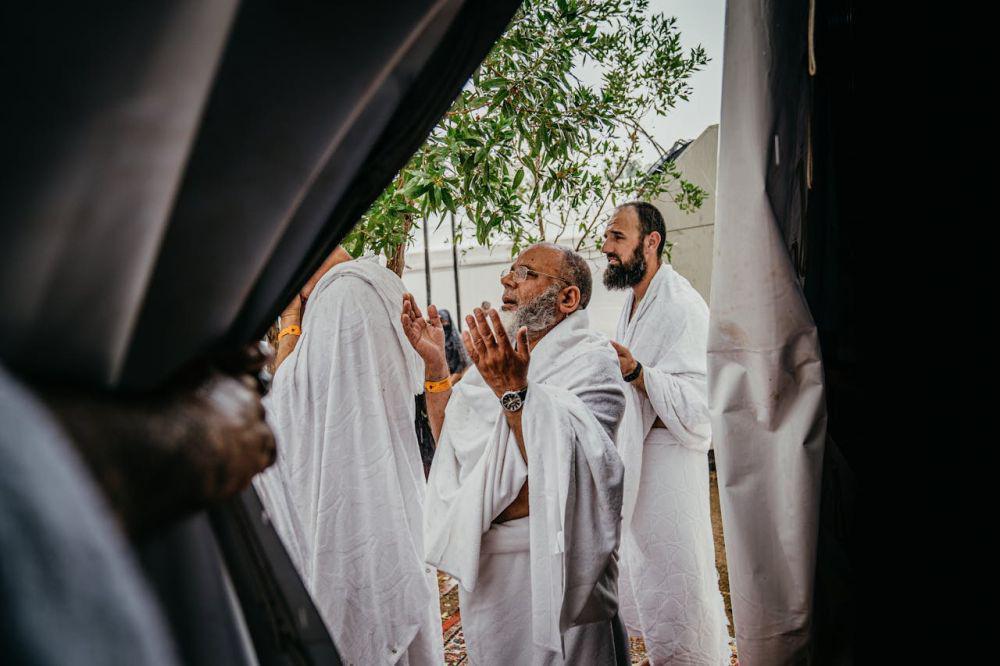Niat Mandi Ihram dan Tata Caranya, Amalan Sunah!