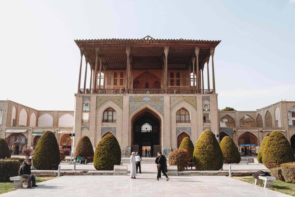 Istana Ali Qapu di Isfahan, Iran (pexels.com/Necati Ömer Karpuzoğlu)