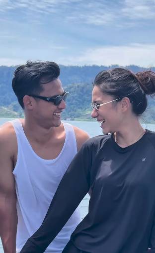 Pratama Arhan dan Azizah Salsha liburan di Padang (instagram.com/adha_putra)