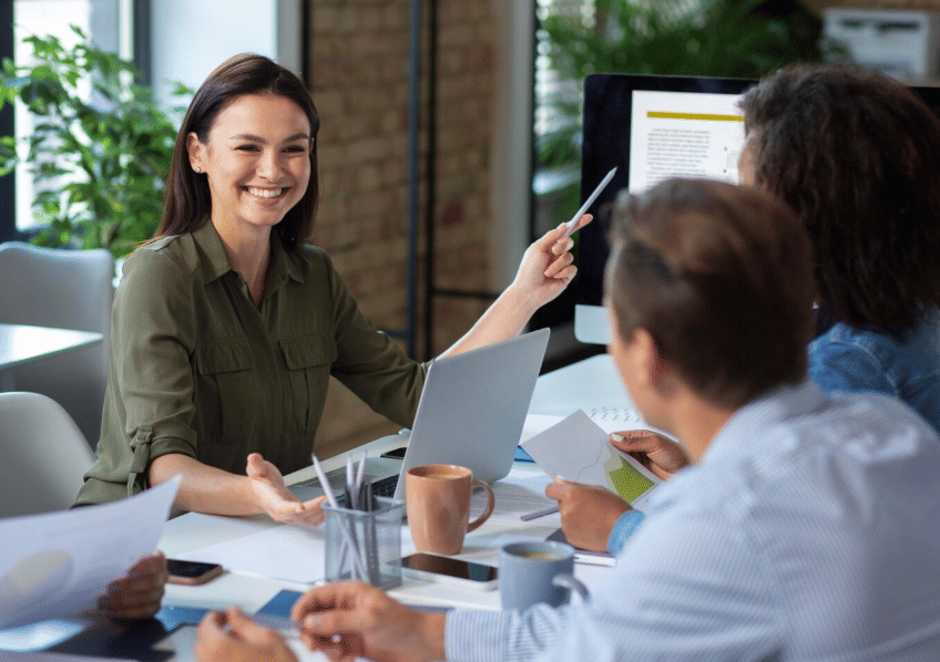 ilustrasi lingkungan kantor yang sehat (freepik.com/freepik)