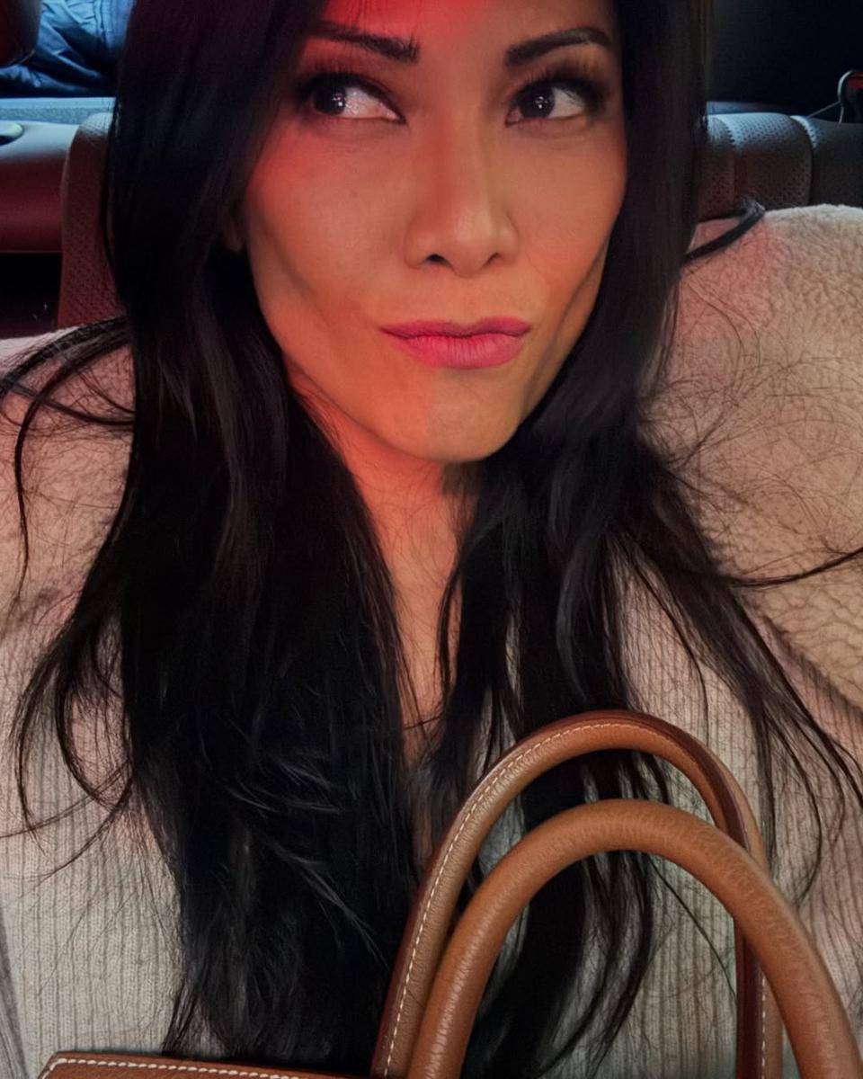 ide makeup ala Anggun C sasmi (instagram.com/anggun_cipta)